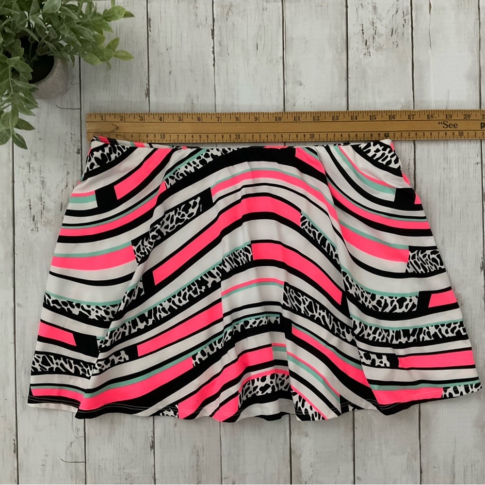 Stylish Tail Brand Pink and Black Striped Skort, zebra print, shorts with pocket